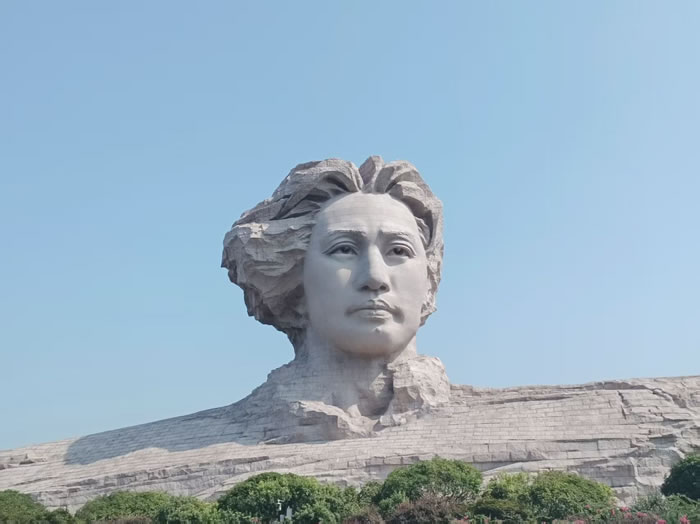 橘子洲头